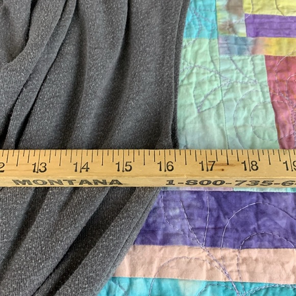 Delirious Women’s L Short sleeve Cowl Neck Tunic - Picture 6 of 8